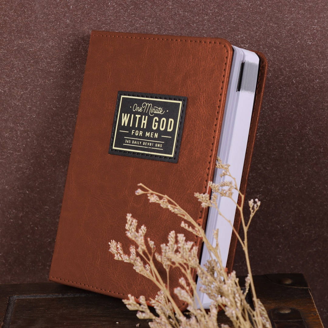 Vintage Leather Journal Notebook - สมุดบันทึกวินเทจสีน้ำตาล ปกแข็งหนังเทียม สำหรับบันทึกประจำวันสำหรับผู้ชายและผู้หญิง วางแผนการเขียนส่วนตัว 365 วัน